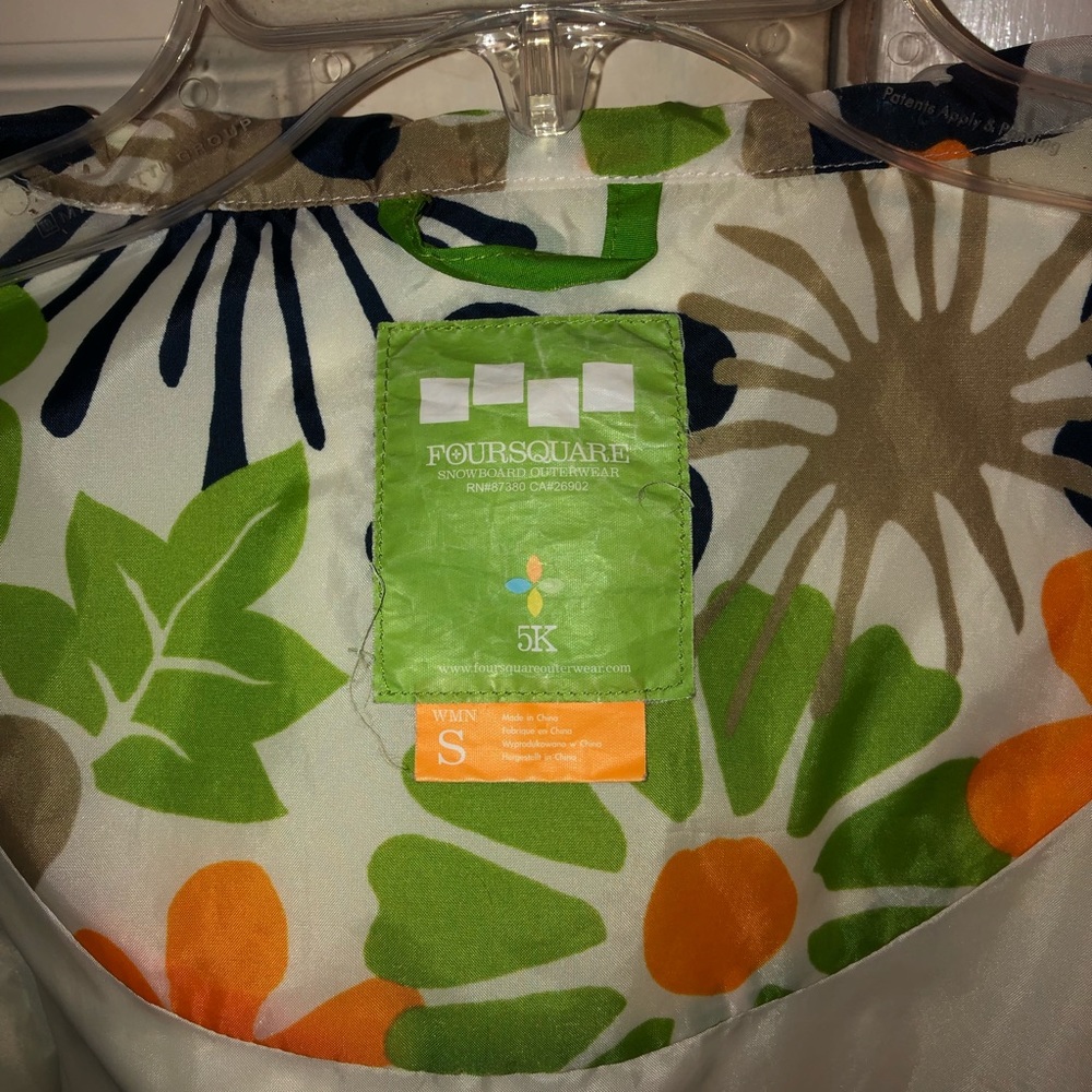 Spring ski jacket - Picture 4 of 4